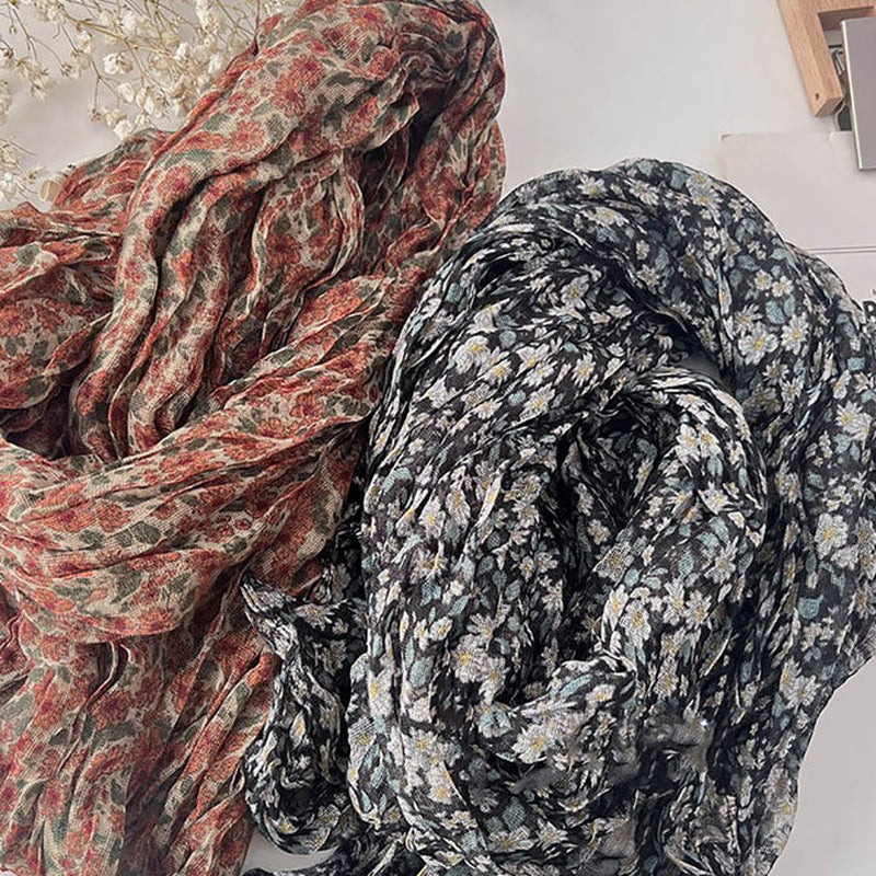 Madeleine - Vintage Scarf with Floral Print