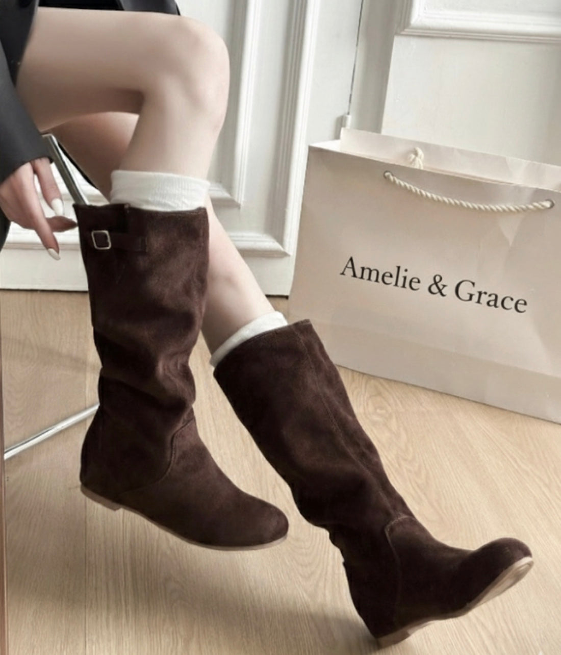 Victoria – Chic Suede Knee Boots