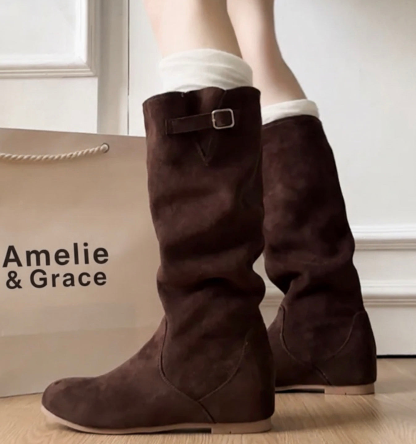 Victoria – Chic Suede Knee Boots