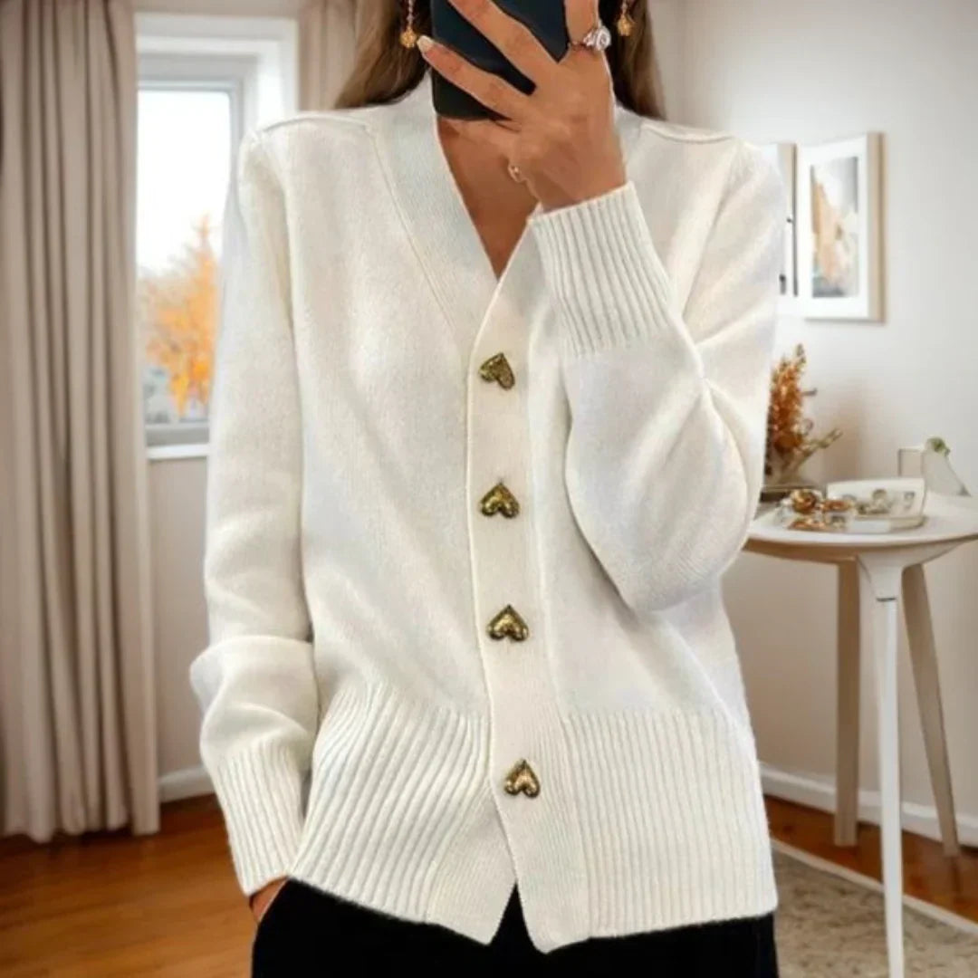 Lise - Timeless Button Cardigan