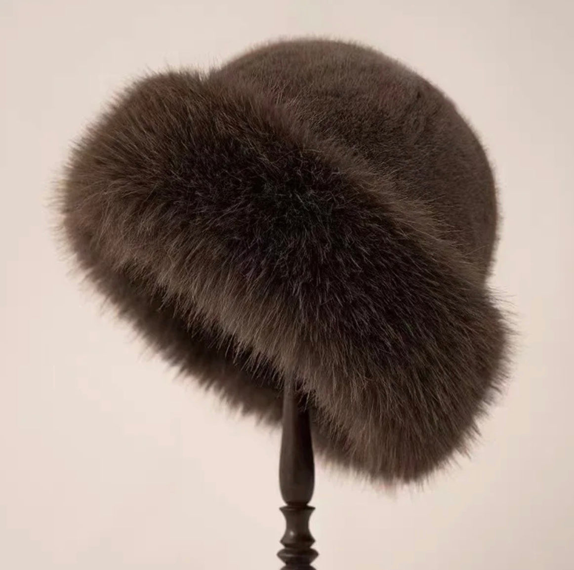 Isabella – Leopard Faux Fur Winter Hat