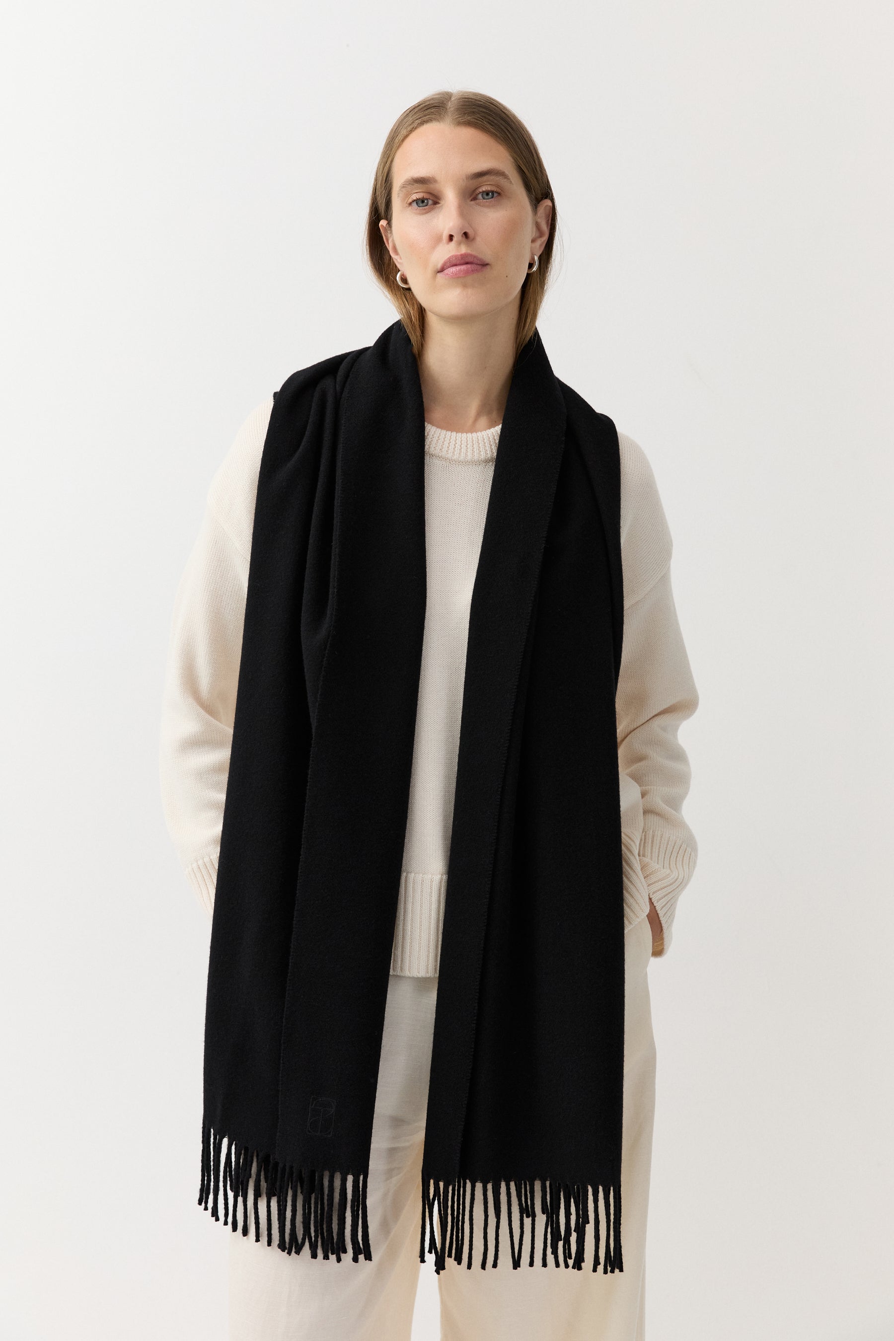 Woven Scarf Black