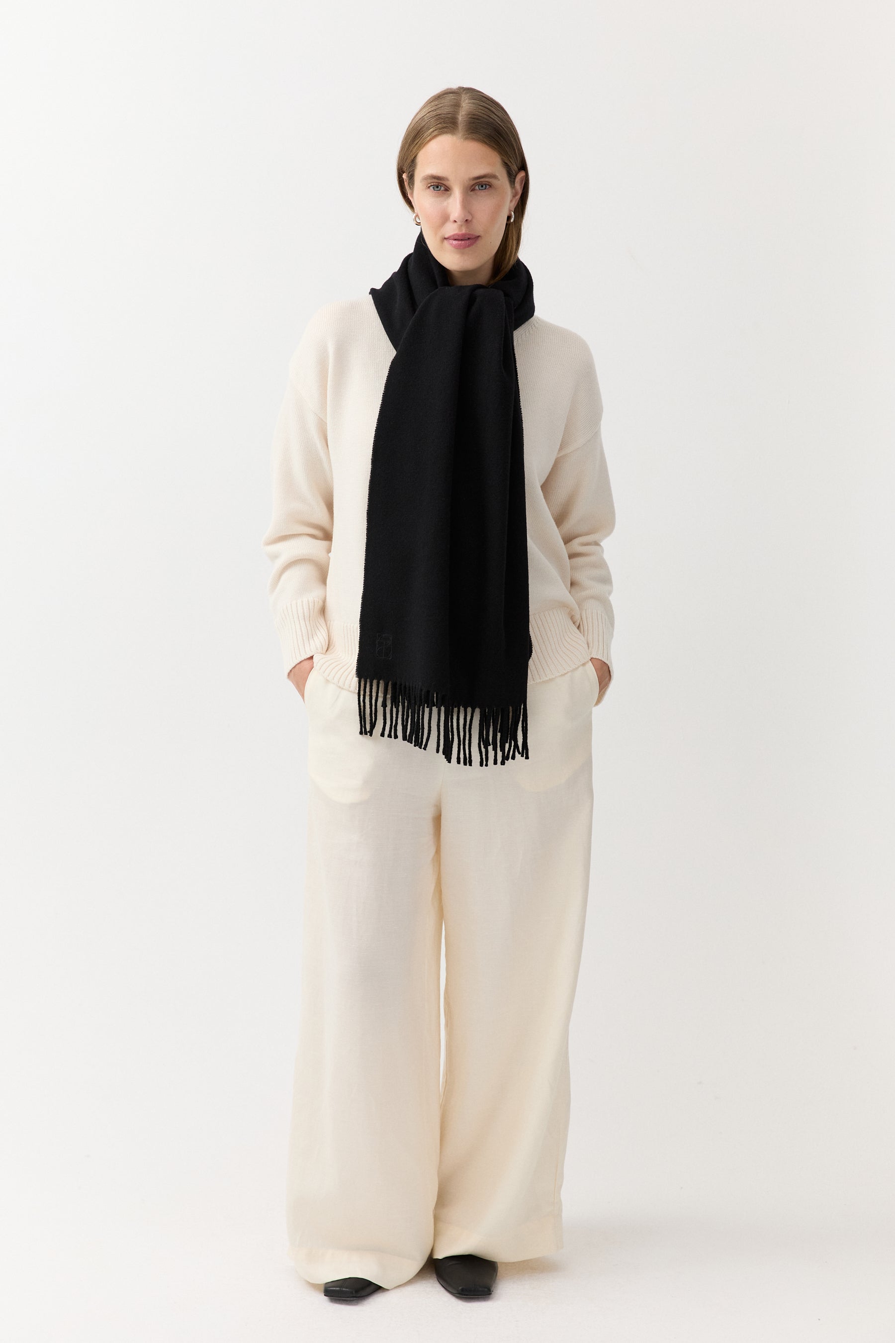 Woven Scarf Black