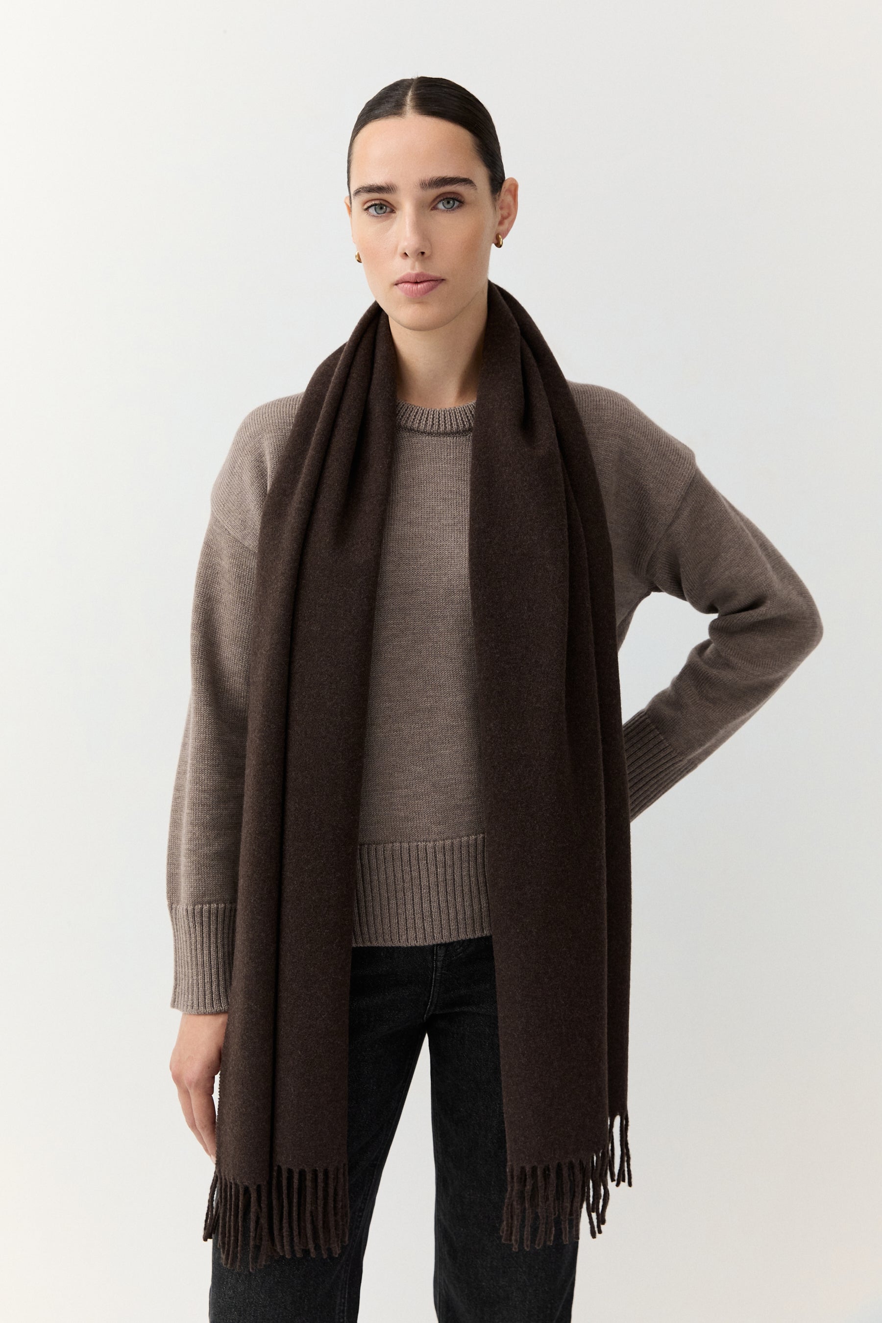 Woven Scarf Dark Brown