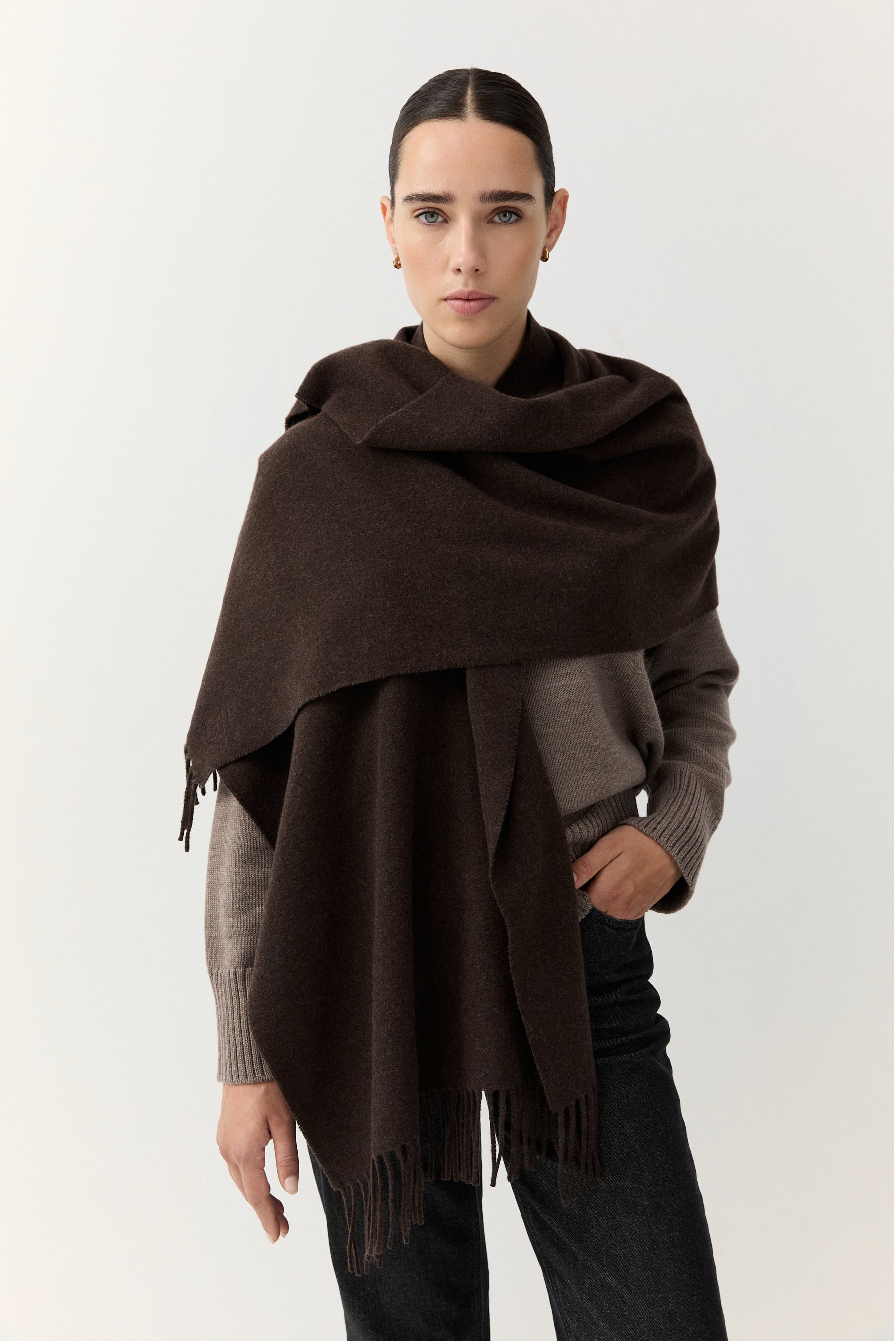 Woven Scarf Dark Brown