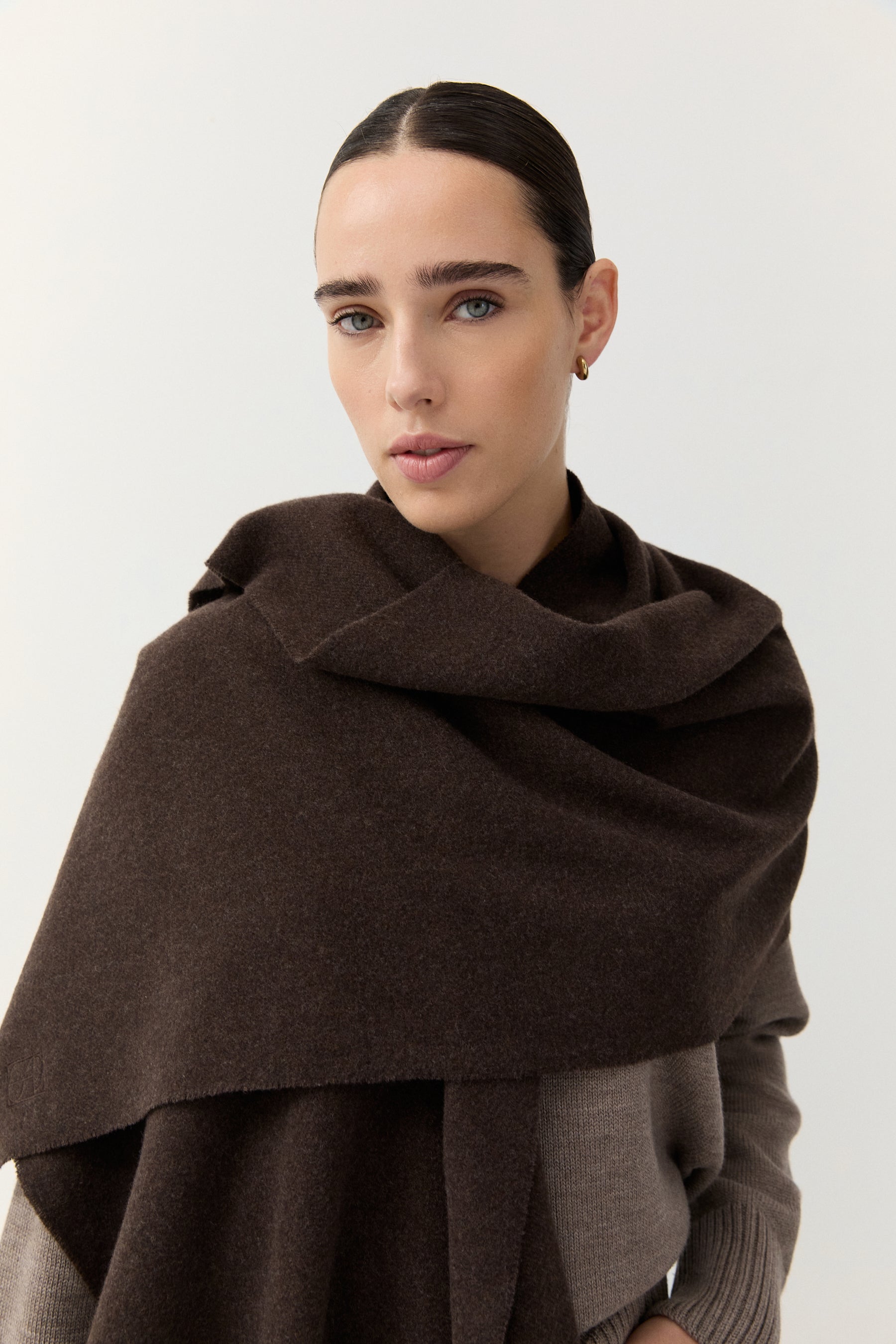 Woven Scarf Dark Brown