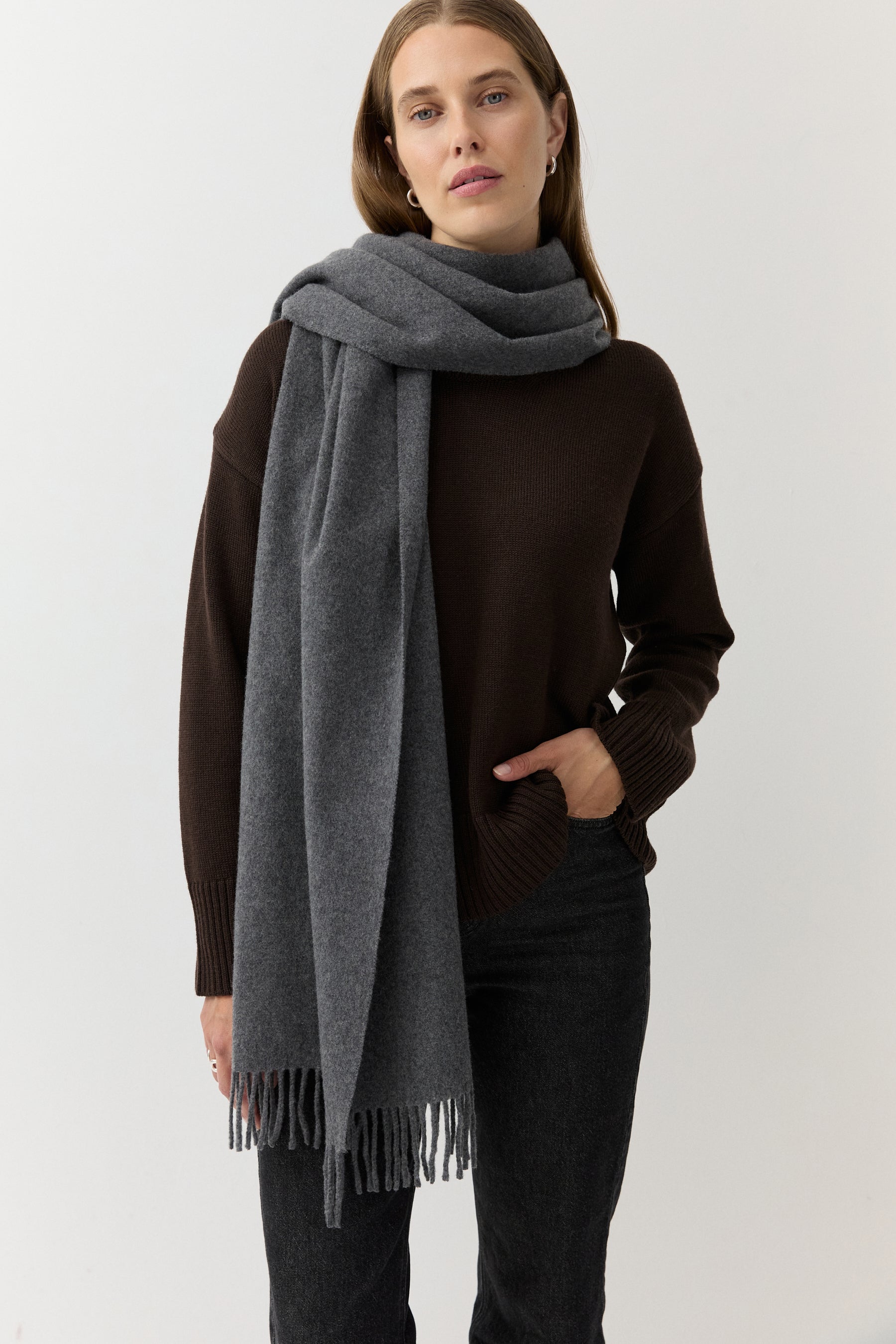 Woven Scarf Medium Grey